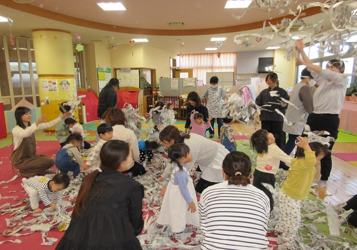 写真：子育てクラブの様子03