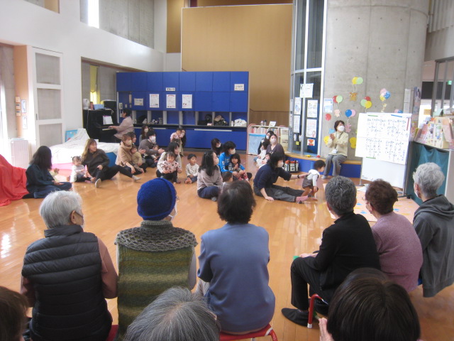 写真：令和7年度 お楽しみ会の様子01