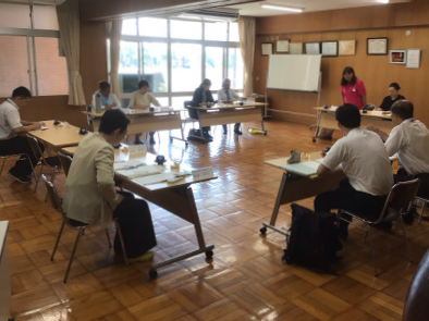 写真：栗島小学校