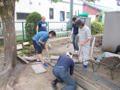写真：師勝西小学校