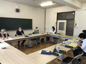 写真：小学校での野外学習支援01