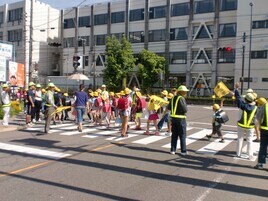 写真：学校支援ボランティア2