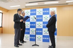 写真：北名古屋市総合計画について答申01
