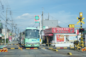 写真：若者の街 徳重・名古屋芸大駅