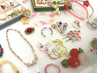 写真：ハルイロ　昭和かわいいモノ02