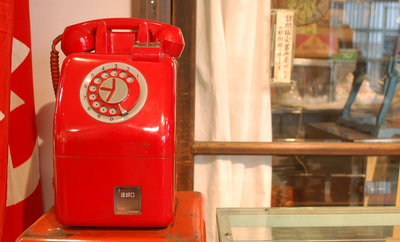 写真：携帯電話が無かった時代の待ち合わせ