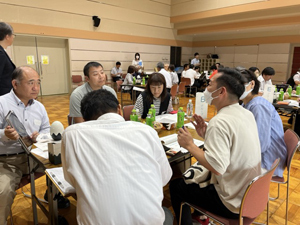 写真：市民と議員の意見交換会　当日の様子17