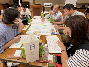 写真：市民と議員の意見交換会　当日の様子23