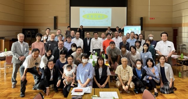 市民と議員の意見交換会　集合写真
