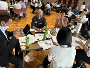 写真：市民と議員の意見交換会　当日の様子16