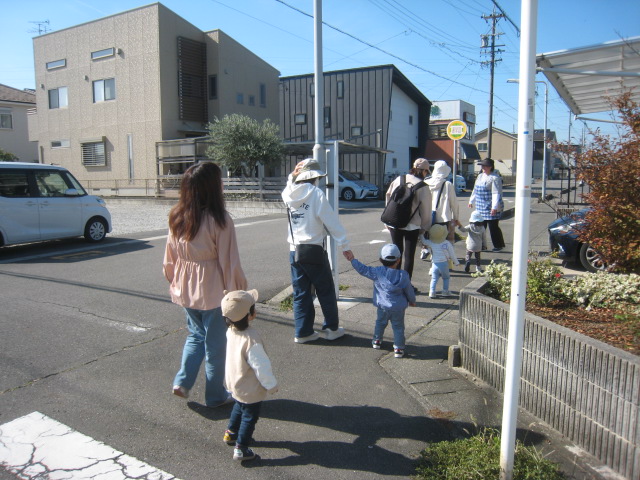 写真：子育てクラブの様子01