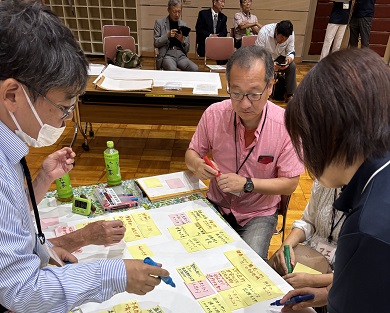 写真:市民と議員の意見交換会 当日の様子17