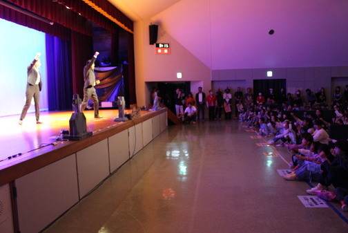 オープニング写真